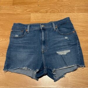 Levi's | Women's High Rise Shorts |Denim Jeans Cutoffs | size 32